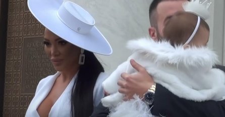 1 DETALJ NA VJENČANJU TAMARE ĐURIĆ NIKO NIJE PRIMIJETIO: Evo šta je uradila kad je kćerka počela plakati, HIT