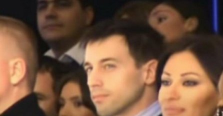 PRIJE BOGDANA CECA JE SAMO NJEGA POKAZALA U JAVNOSTI: Vladimir danas taksira za male pare, A EVO KAKO IZGLEDA (FOTO)