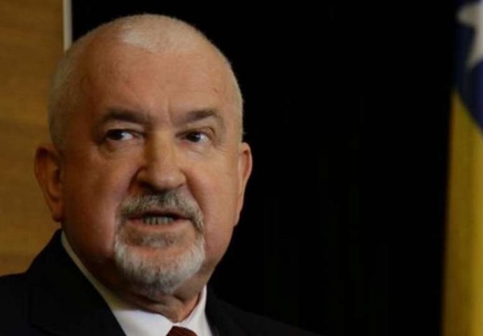 Cerić poručio Dodiku:  Naš islam nije na prodaju, a Bosna nije na rasprodaji