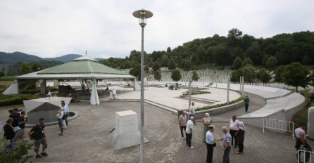 Memorijalni centar pozdravio namjeru Steinmeiera da preispita odluku o odlikovanju Greifa