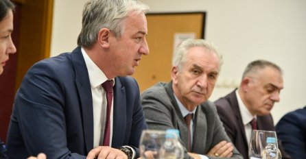 Opozicija u RS-u neće pratiti Dodika, njegov cilj je samo dizanje tenzija