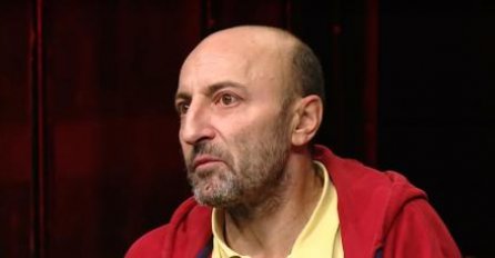 POVUKAO SE IZ JAVNOSTI ZBOG TEŠKE BOLESTI: Evo kako sad izgleda omiljeni glumac Saša Petrović 2 godine poslije povlačenja, neprepoznatljiv (FOTO)