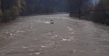 Radnici koji su upali u rijeku Bosnu su državljani Turske, kolege uplakane i u šoku