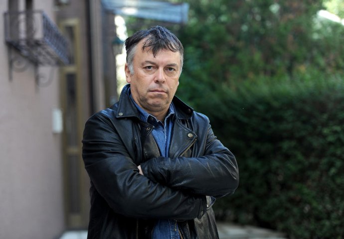 SA NJOM IMA DVOJE DJECE, OVO JE ŽENA NELETA KARAJLIĆA: Nedavno se pojavila u javnosti, PAR JE SVE OSTAVIO BEZ TEKSTA