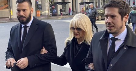 SINOVI MARINKA ROKVIĆA ZAVIJENI U CRNO! Supruga Slavica sa porodicom stigla na komemoraciju