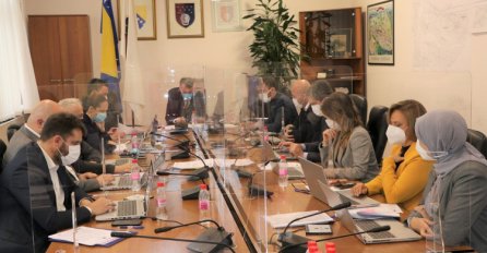 Vlada KS na današnjoj sjednici donijela odluku: Povodom povećanja cijene prirodnog gasa na svjetskom tržištu Vlada KS će obezbijediti sredstva za razliku cijene prirodnog gasa