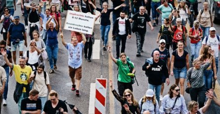 Njemačka donijela nove mjere: Nevakcinisanima će dosta ograničiti život