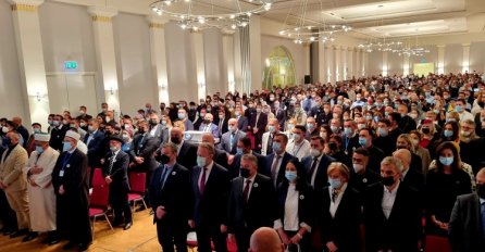 Izetbegović u Stuttgartu: Dijaspora može u jednom danu suštinski promijeniti odnose u BiH