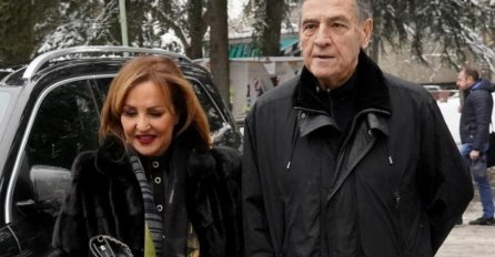 Mrka u teškom stanju: Ljekari mu se bore za život