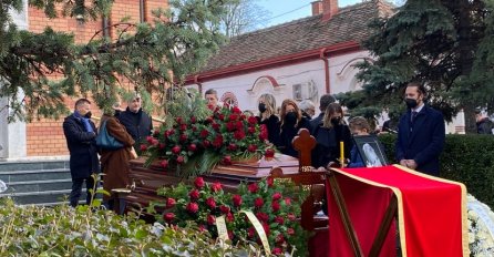 Udovica Marinka Rokvića došla na sahranu Merime Njegomir, predsjednik Vučić poslao vijenac