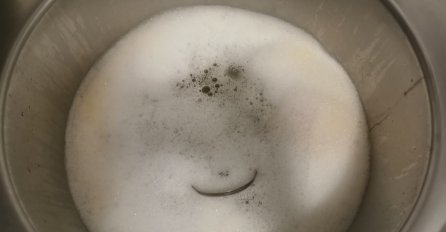 VODA U SUDOPERI STOJI I SLABO OTIČE? Ne treba vam majstor, rješenje imate kod kuće, EVO KAKO DA PROČISTITE ODVOD