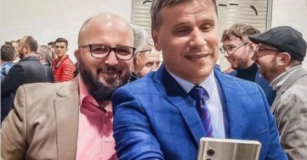 Konaković ismijao fotografiju Novalića i Mulahusića: U jednu sliku sve stane, koncept, vizija, misija, emocija, hemija