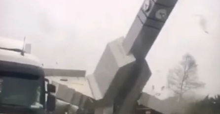 Katastrofalna oluja pogodila Istanbul, vjetrovi ruše zgrade, ima i mrtvih