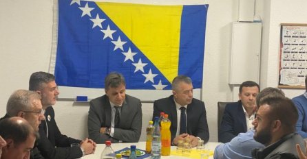 Rudari došli na sastanak u Vladu FBiH, poručuju da ne odustaju od 13 zahtjeva