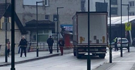 Šleper udario djevojčicu (15) u Hadžićima: Zadobila povrede opasne po život