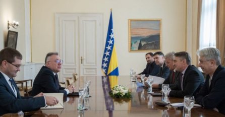 Komšić i Džaferović poručili ruskom ambasadoru: Niko nema pravo...