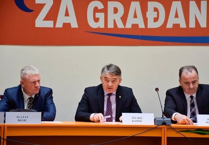 Predsjedništvo DF-a: Ustupanje Dodiku i Čoviću dovest će do destrukcije držav