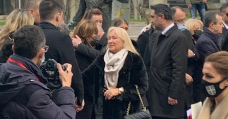 ESTRADA NA SAHRANI MILUTINA MRKONJIĆA: Evo ko je sve došao da kaže posljednje zbogom, Mirko Kodić neutješan