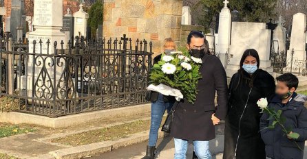 ODRŽAN POMEN DŽEJU RAMADANOVSKOM NA NOVOM GROBLJU: Tu su kćerke Ana i Marija, zet Adil, ALI SVI GLEDALI U NJU (FOTO)