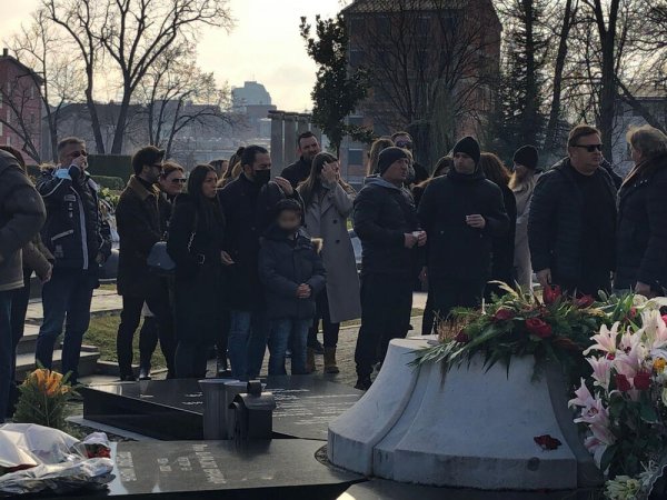 2817809-whatsapp-image-20211204-at-12-49-37-pm-ff