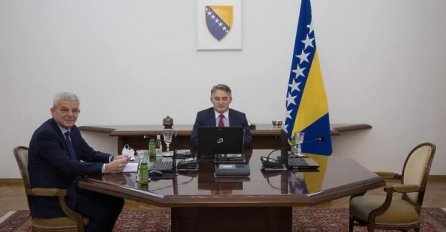 Milorad Dodik nije prisustvovao vanrednoj sjednici Predsjedništva BiH