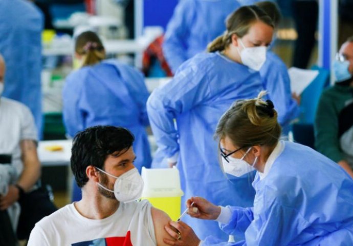 Njemačka namjerava uvesti obaveznu vakcinaciju za određene poslove