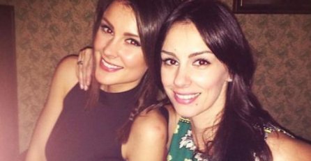  POKAZALA TRUDNIČKI STOMAK: Stiže prinova u porodicu Mićalović?! KOMENTARI SAMO PRISTIŽU - evo kako izgleda (FOTO)