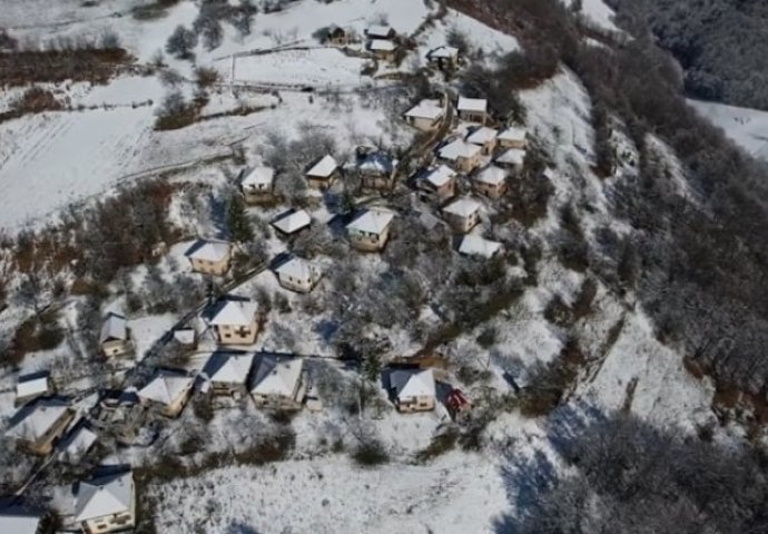 Iz sela kod Viteza  odselilo cjelokupno stanovništvo, kuća sa baštom prodata za 2.000 maraka