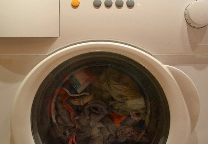 DA LI ZNATE KOLIKO DUGO MOŽE VEŠ DA STOJI U MAŠINI NAKON PRANJA? Odgovor će vas sigurno zapanjiti!