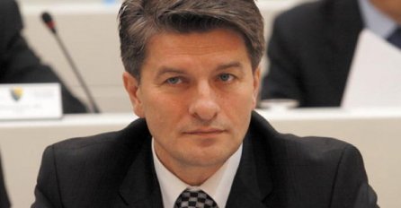 Žestoka reakcija Mehmedovića nakon zaključka NSRS: Pozivam sve bh. snage...