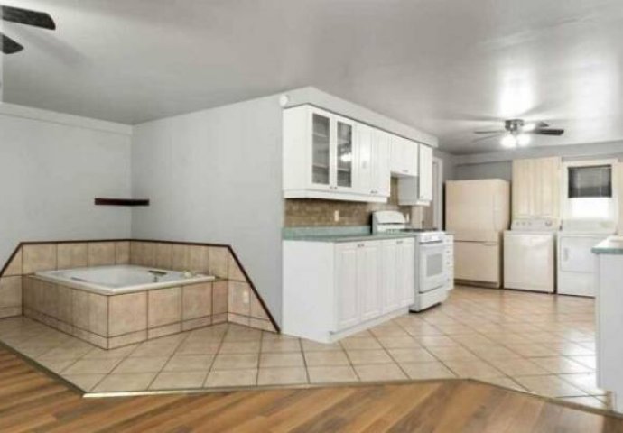 VIDITE LI NEŠTO ČUDNO NA OVOJ SLICI: Ali ovo nije najgore, čekajte da vidite SLIKU BR 5. PLAKAT ĆETE OD SMIJEHA 