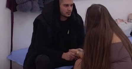 DEJAN DRŽI DALILU ZA RUKU - pred svima! Evo šta se desilo večeras: Kamera sve snimila (VIDEO)