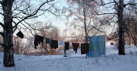 ZIMI SE VEŠ USMRDI: Ovo je TRIK kako da odjeću osušite brzo, BAŠ KAO DA JE LJETO!