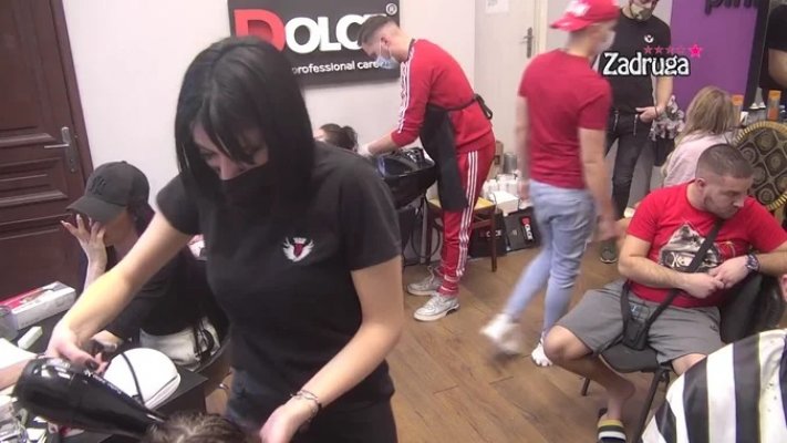 676-2021-12-19t100457-302