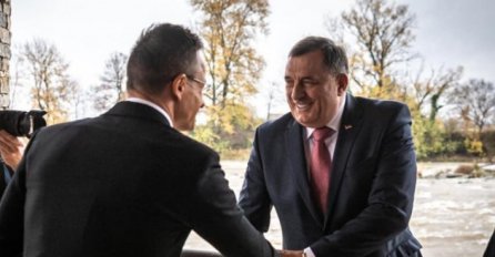 Sijarto: Mađarska će staviti veto ako EU pokuša uvesti sankcije Dodiku