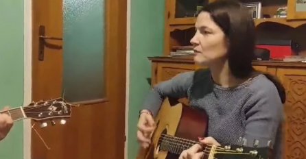 Pogledajte kako bh. političarka Jelena Trivić svira gitaru