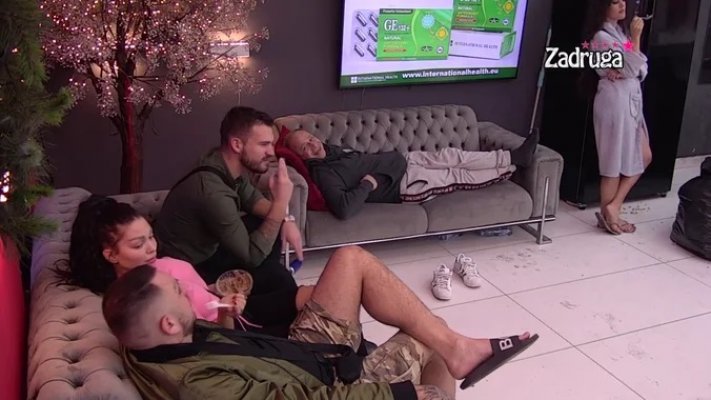 676-2021-12-20t105025-028