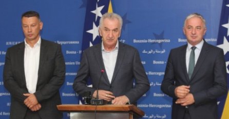 U Tužilaštvo BiH danas idu Šarović, Borenović i Nešić, sporni zaključci NSRS