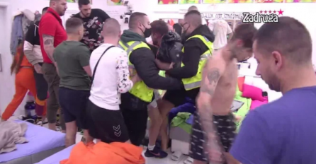 KAO GROM IZ VEDRA NEBA, OKRŠAJ U SPAVAĆOJ SOBI: Uletjelo obezbjeđenje, veliki šef ODMAH DONIO ODLUKU O KAZNI