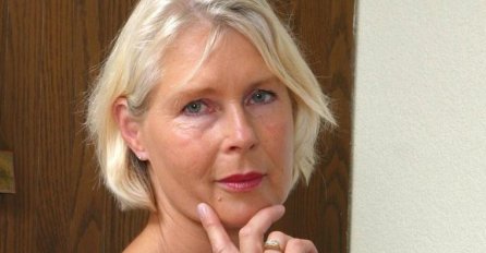 OVAKO SE PONAŠA TOKSIČNA MAJKA: Ovakve žene uništavaju život i psihu sopstvenoj djeci!