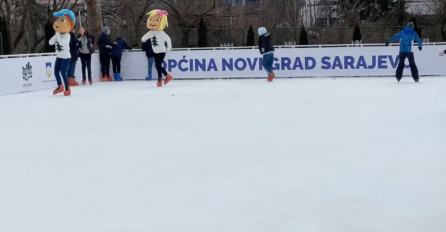 Napokon je počela sezona klizanja, otvoreno klizalište u centru ''Safet Zajko''