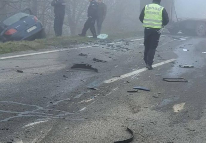 Troje mrtvih u stravičnoj saobraćajnoj nesreći: Užas na putu Šabac-Valjevo, ugašena tri mlada života