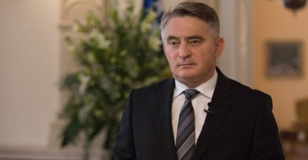 Komšić: Oni koji se zaklinju u BiH moraju znati da su i Božić i Nova godina dio identiteta građana