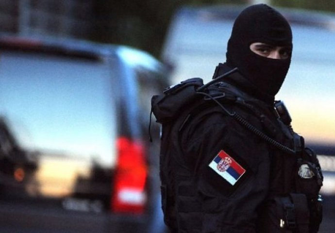 Tri osobe izbodene na novogodišnjem koncertu srpske folk pjevačice u Beogradu