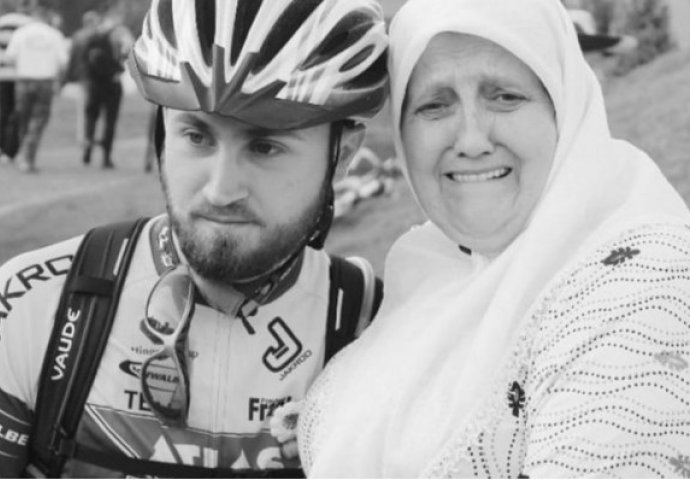 Preminula Begija Gabeljić, srebrenička majka sa fotografije iz Potočara