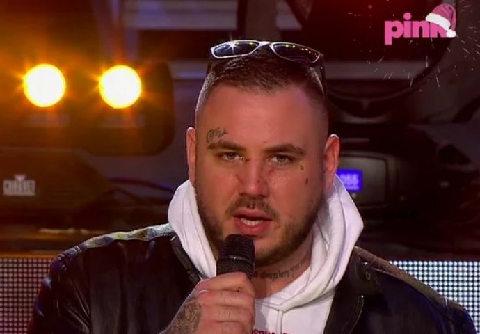 IZNENAĐENJE PRED SAMI KRAJ - FILIP CAR SE POJAVIO NA BINI: Nije htio da šuti, jednim komentarom izludio žiri (VIDEO)