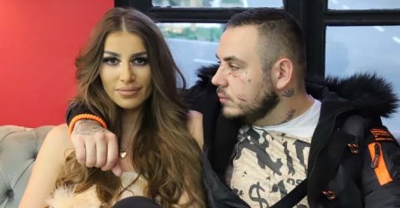 DUGO MU JE TREBALO - FILIP PRIŠAO DALILI: Pogledajte njenu reakciju, DEKI ĆE OPET GREBATI NA KAPIJI (VIDEO)