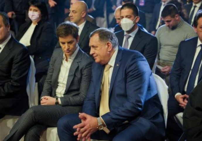 Dodik u društvu Brnabić, Pupovca i Porfirija BiH usporedio s NDH, najavio odcjepljenje...