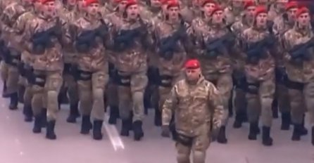 Evo šta su pjevali pripadnici Specijalne jedinice MUP-a RS tokom defilea