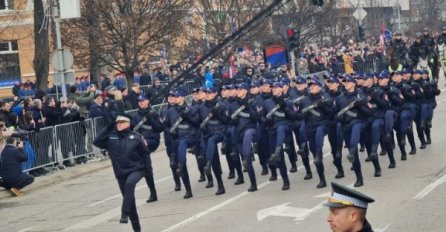 SAD zahtijevaju istragu izvještaja o veličanju ratnih zločinaca u RS